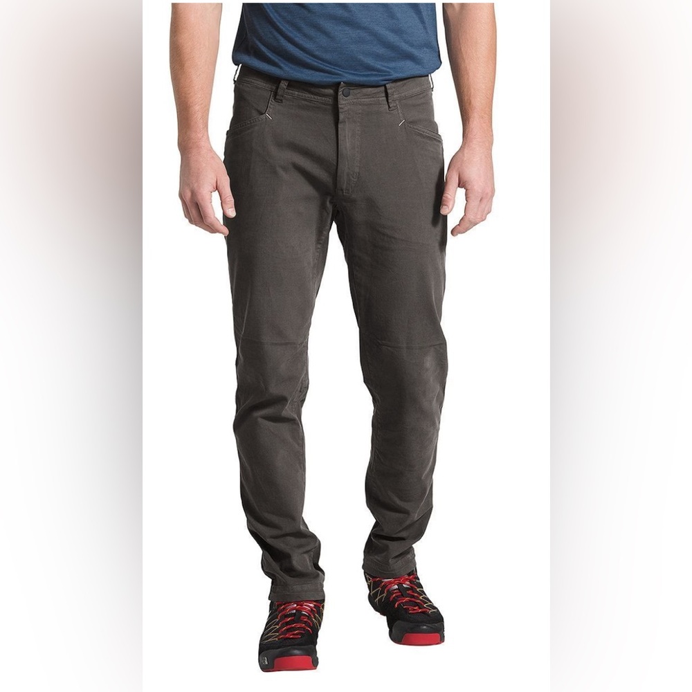 The North Face North Dome Pants 40 NEW WITH TAGS